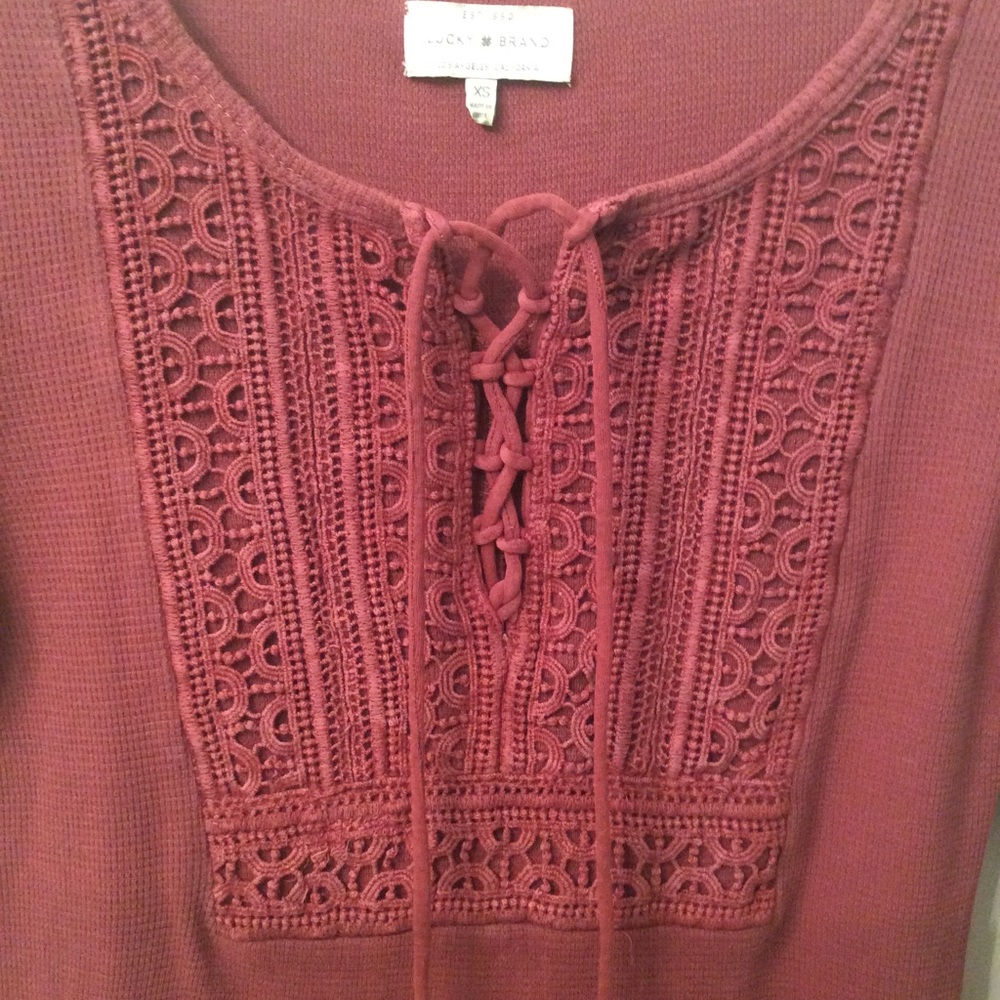 NWOT Lucky Brand dark maroon thermal top - Picture 2 of 3